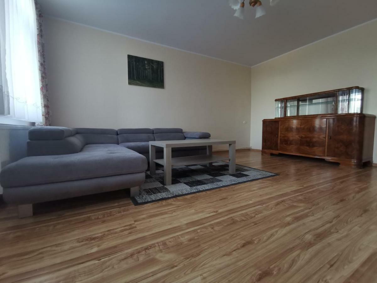 Apartament Nr 3 W Starym Nadlesnictwie コシチェジナ エクステリア 写真